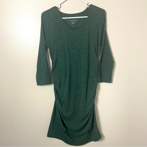 Liz Lange Maternity Midi Dress – Green Size: Small - Picture 1 of 8